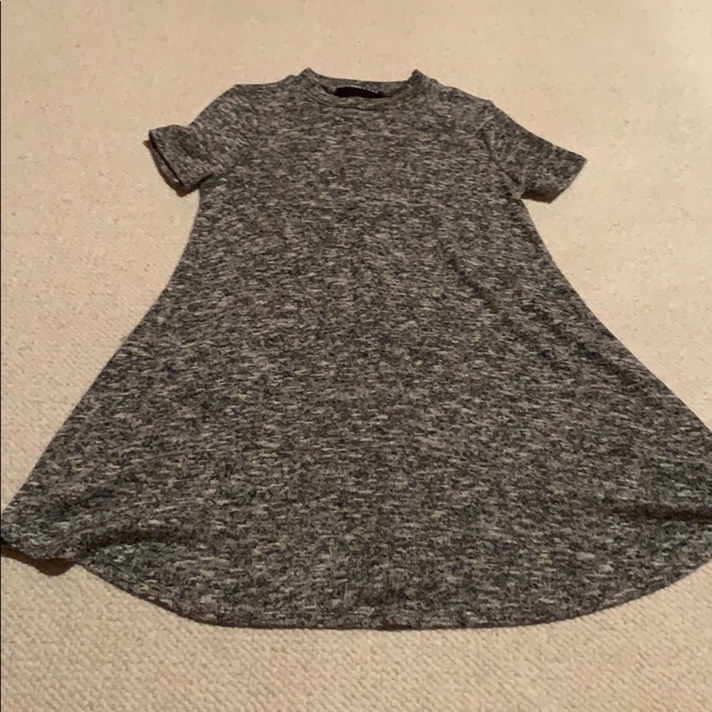 Short sweater dress/ long flowy top!!